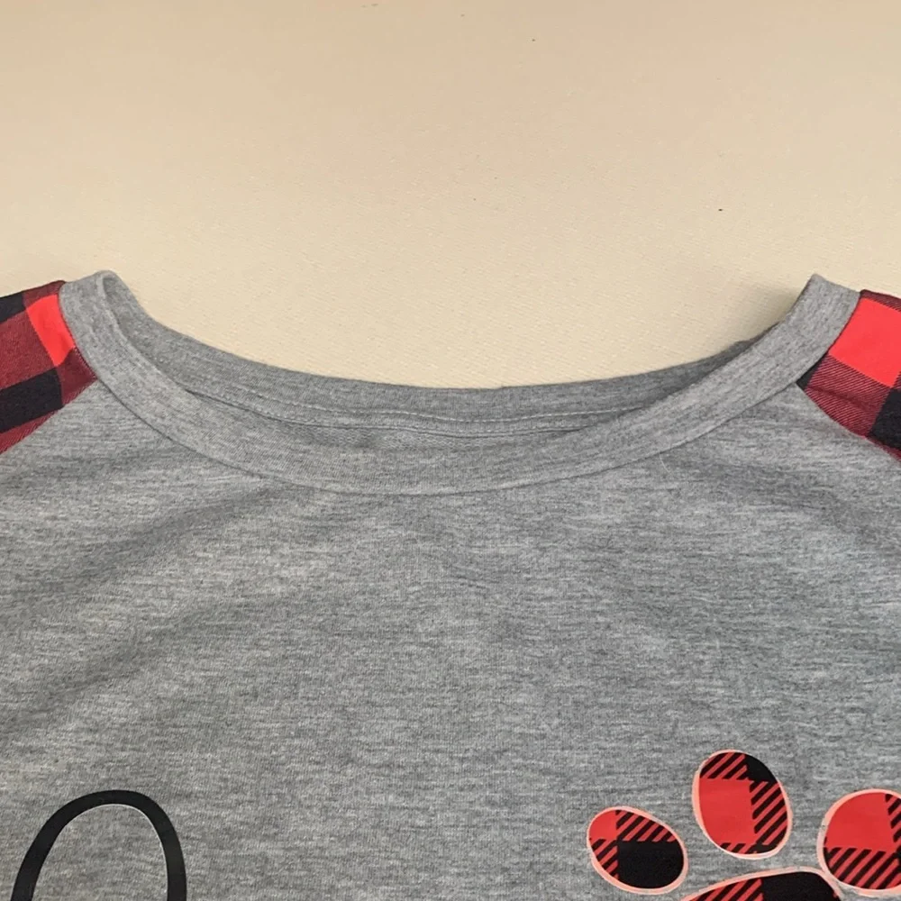 Dog lovers Womens Long Sleeve Shirt NWOT